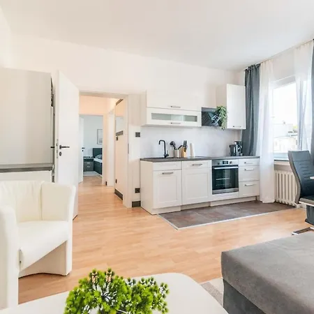Apartment 61 2 *