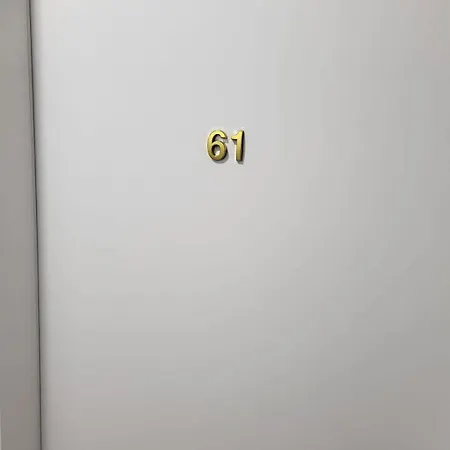 61 2 * Essen
